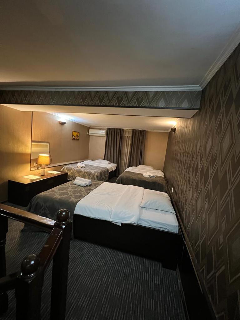 Elno Hotel ティビリシ エクステリア 写真