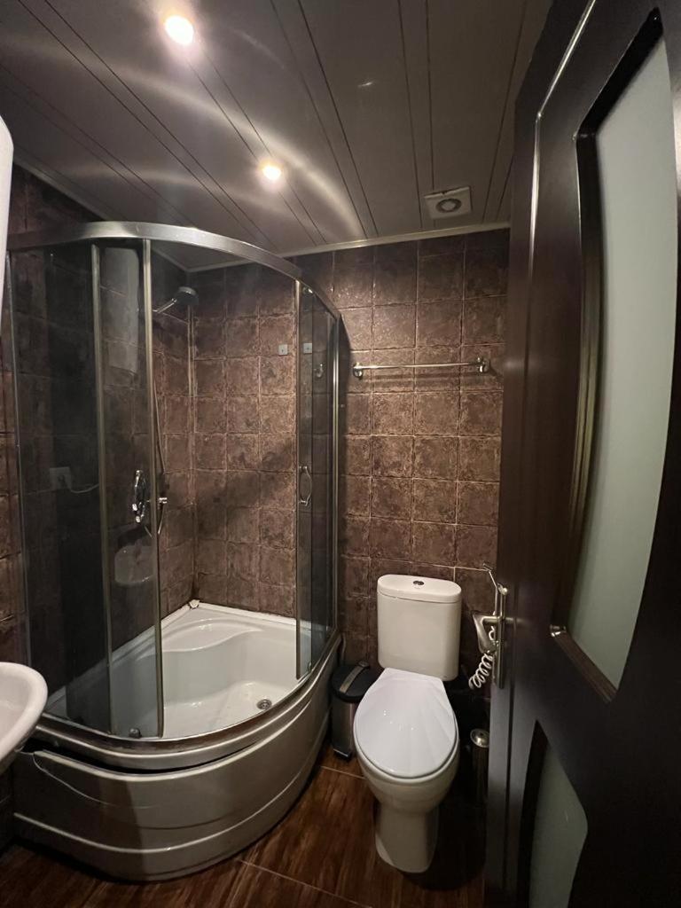 Elno Hotel ティビリシ エクステリア 写真