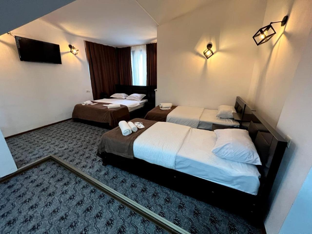 Elno Hotel ティビリシ エクステリア 写真